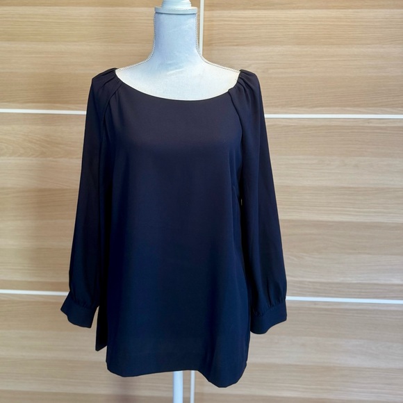 Lark & Ro Tops - Lark & Ro Classic Black Blouse